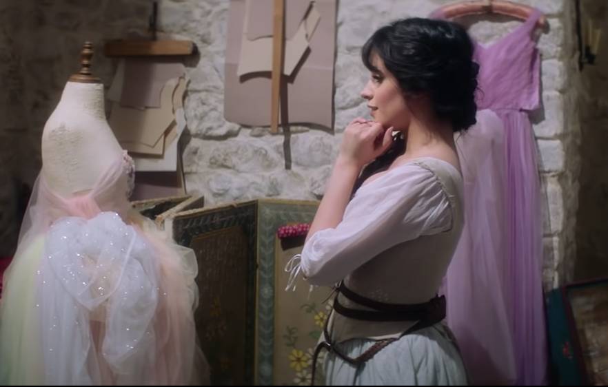 Cinderella 2021 (dok. Amazon Studios)