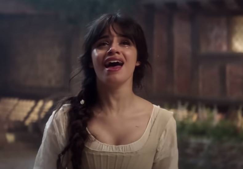 Cinderella 2021 (dok. Amazon Studios)
