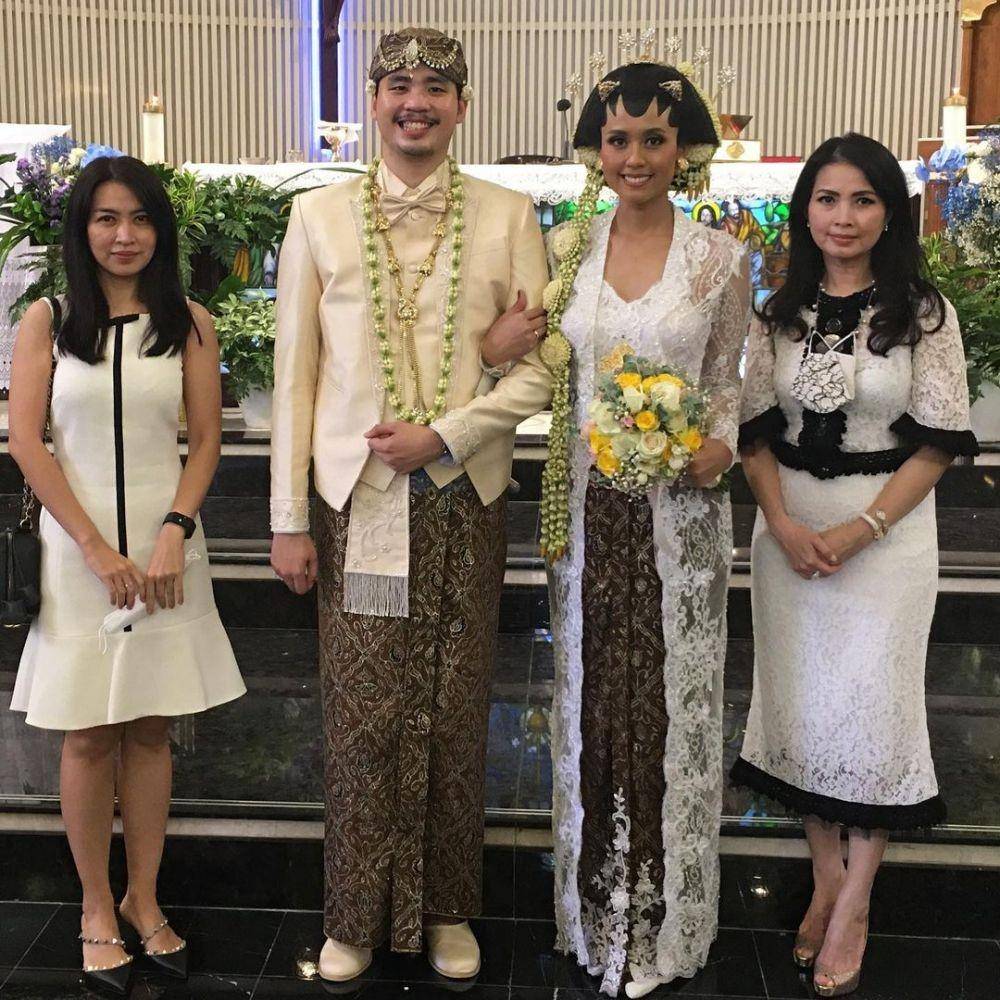 Gaya Kondangan Keluarga Tanoesoedibjo (instagram.com/liliana_tanoesoedibjo)