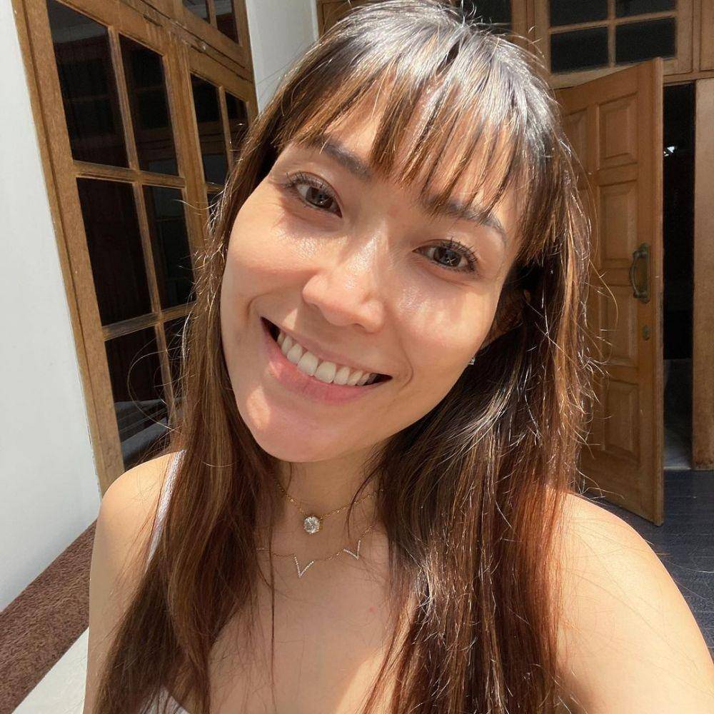 Ayu Dewi (instagram.com/mrsayudewi)