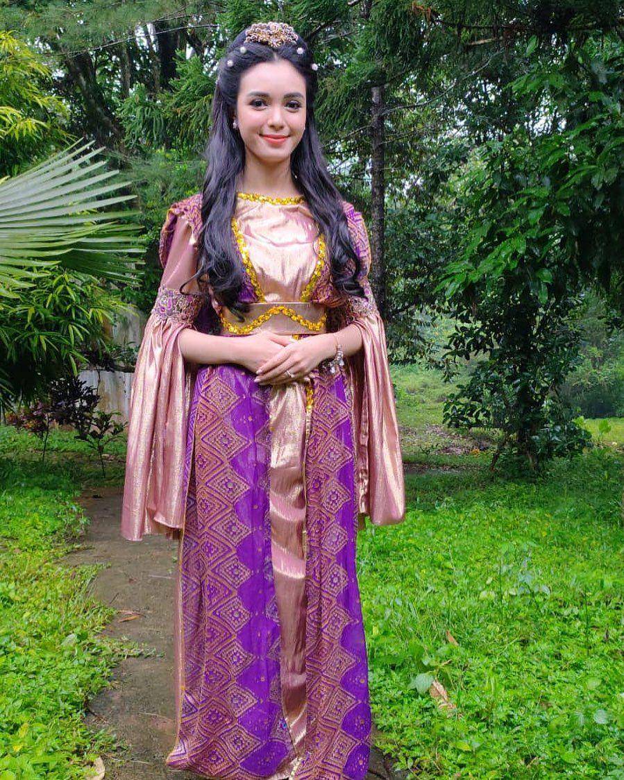 potret Claudia Andhara (instagram.com/claudiaudie)