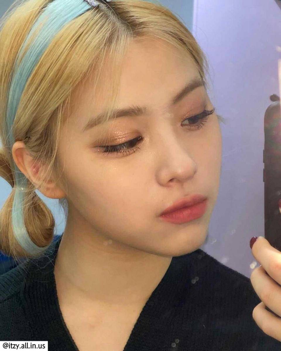 Ryujin ITZY (Instagram.com/itzy.all.in.us)