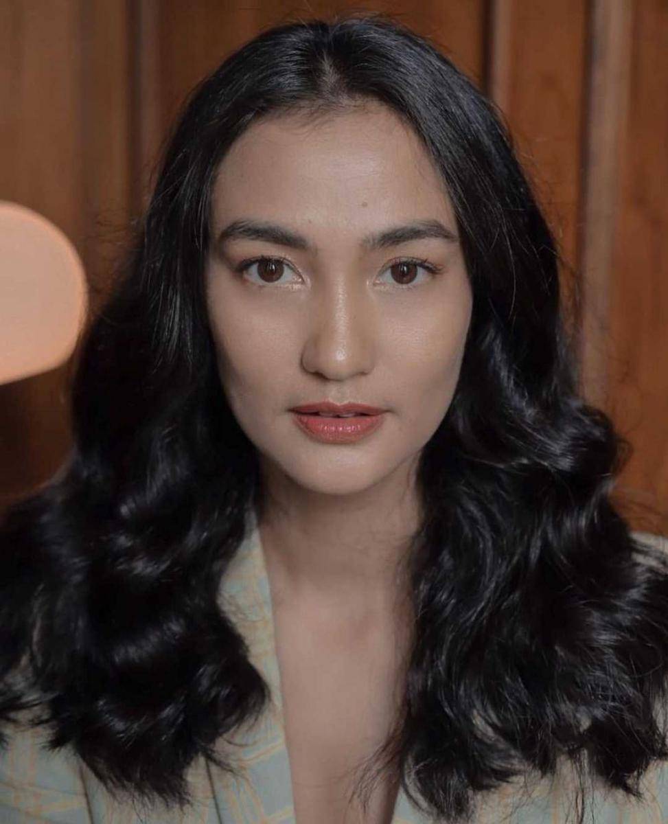 Atiqah Hasiholan (instagram.com/atiqahhasiholan)