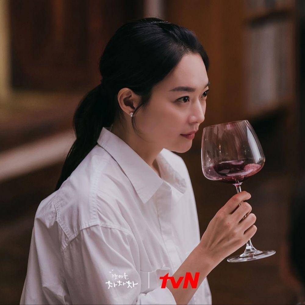 Shin Min Ah (instagram.com/tvn_drama)