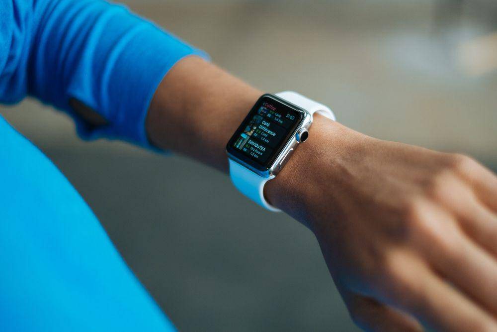 ilustrasi smartwatch (pexels.com/Pixabay)
