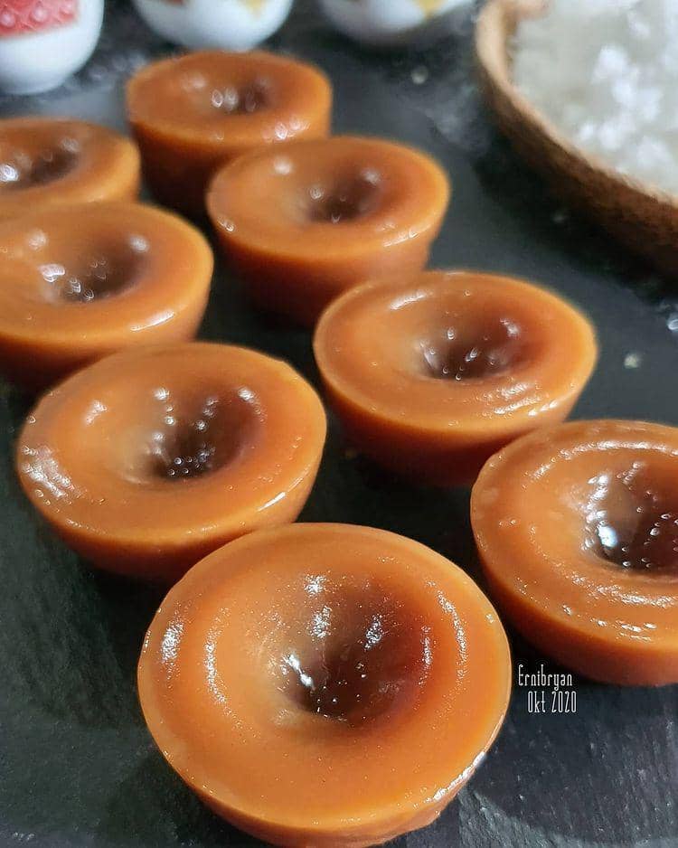 Kue lumpang (instagram.com/ernibryan)