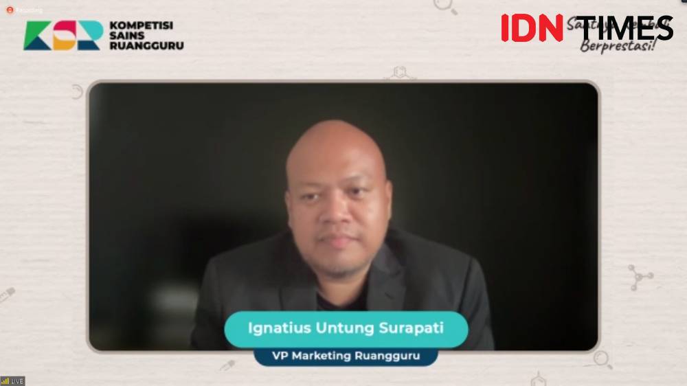 Ignatius Untung Surapati, VP Marketing Ruangguru dalam Virtual Media Gathering Kompetisi Sains Ruangguru. 8 September 2021. (IDN Times/M.Tarmizi Murdianto)