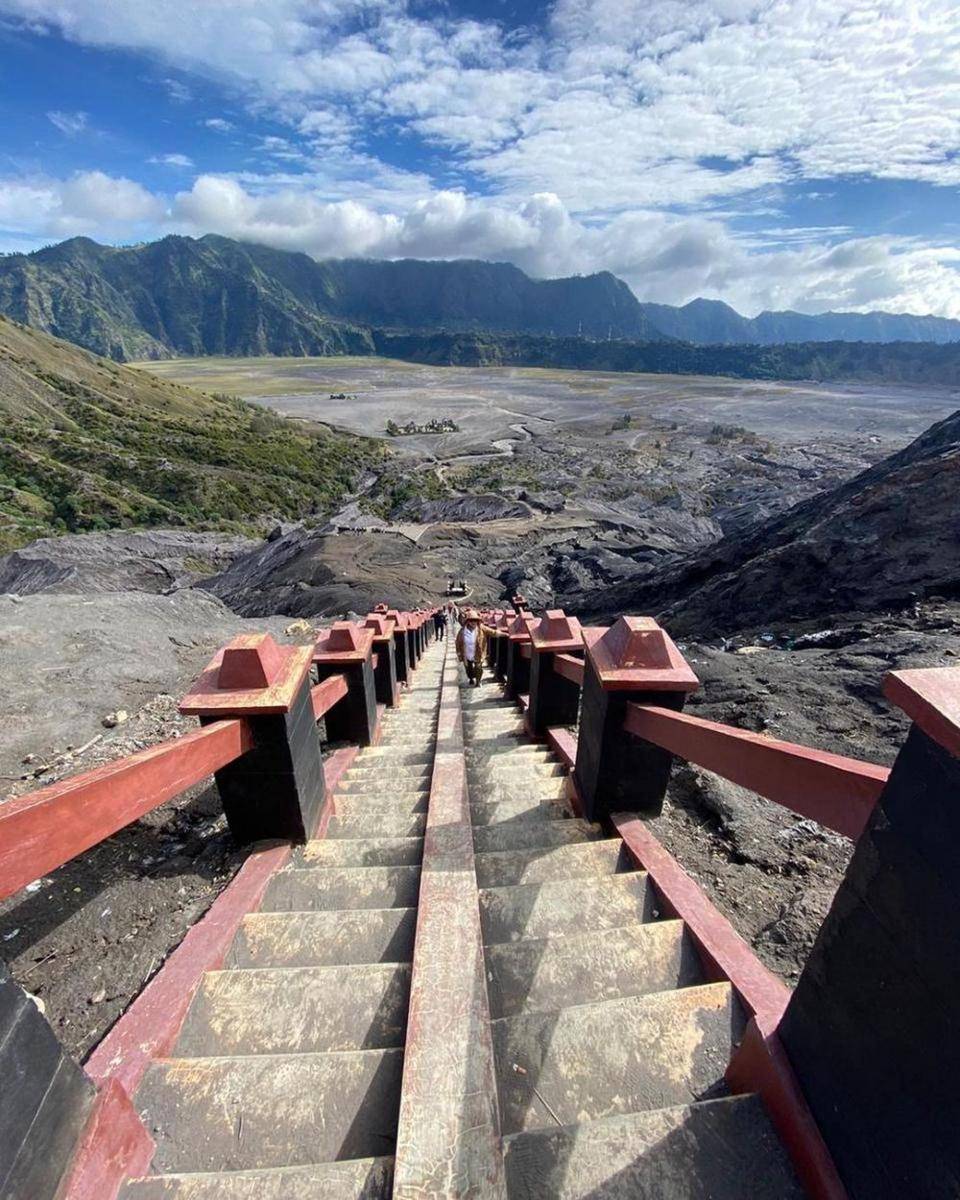 Puncak Penanjakan 1 (instagram.com/syarifahfarahdiba29)