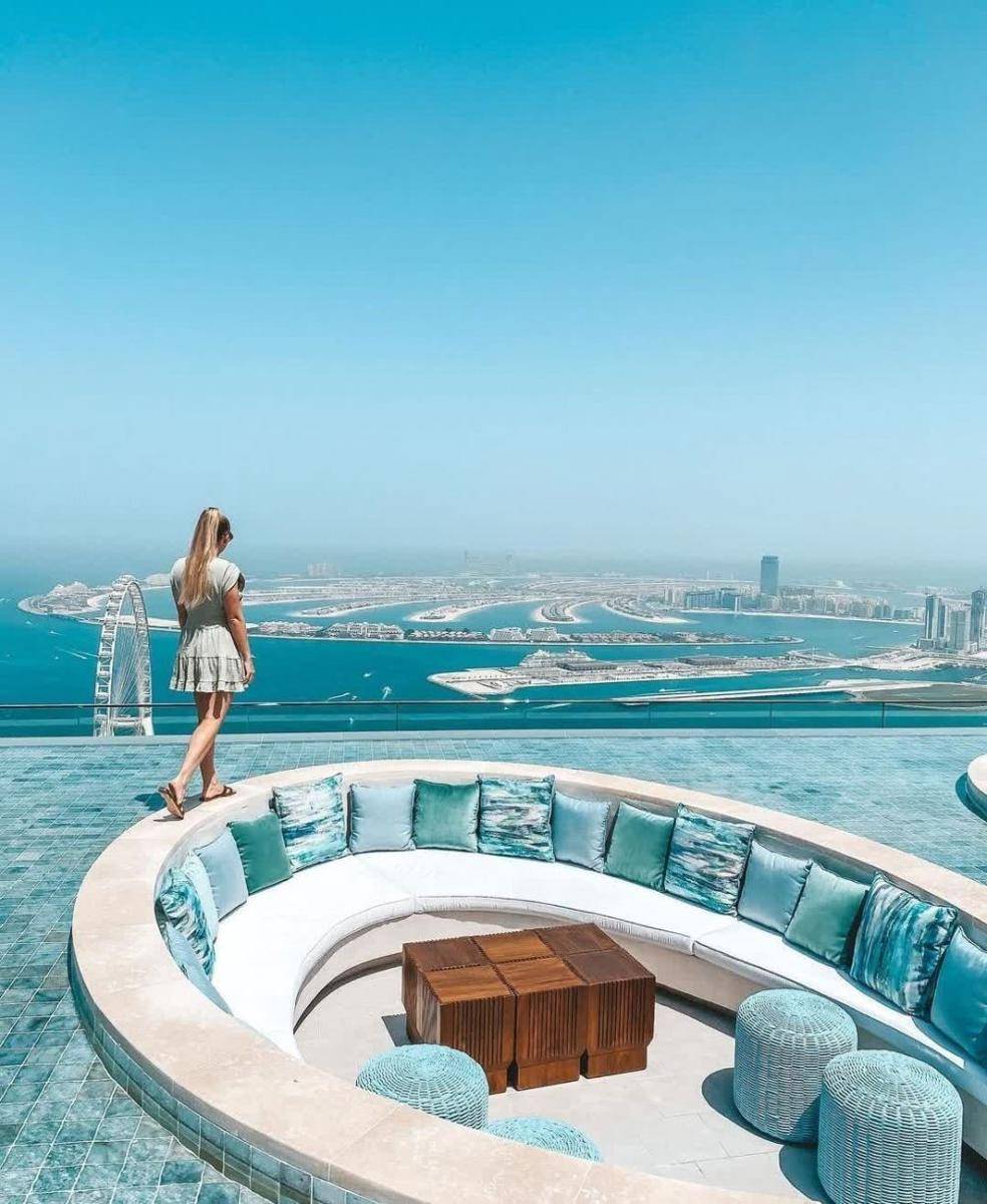 Address Beach Resort (instagram.com/lousturm)