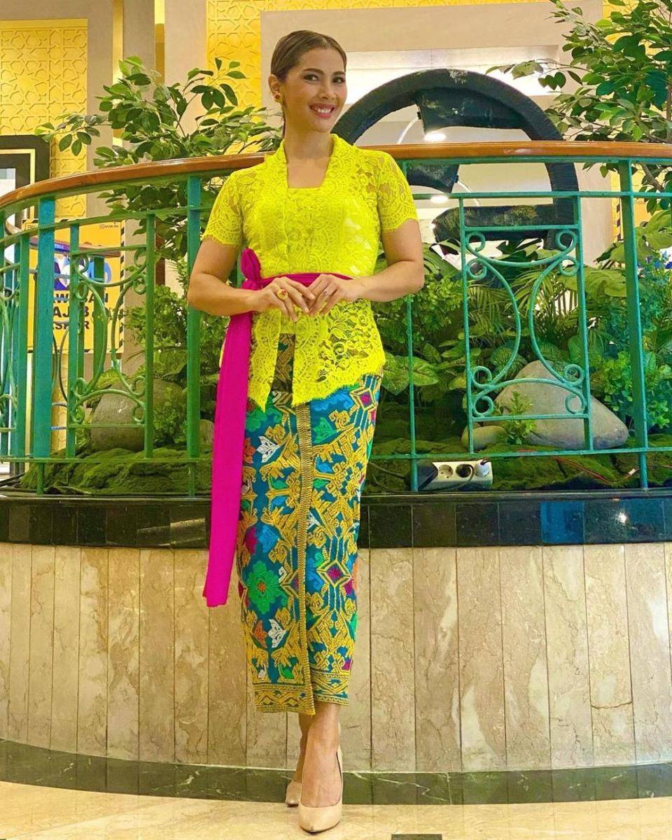 Nadia Mulya (instagram.com/nadiamulya)