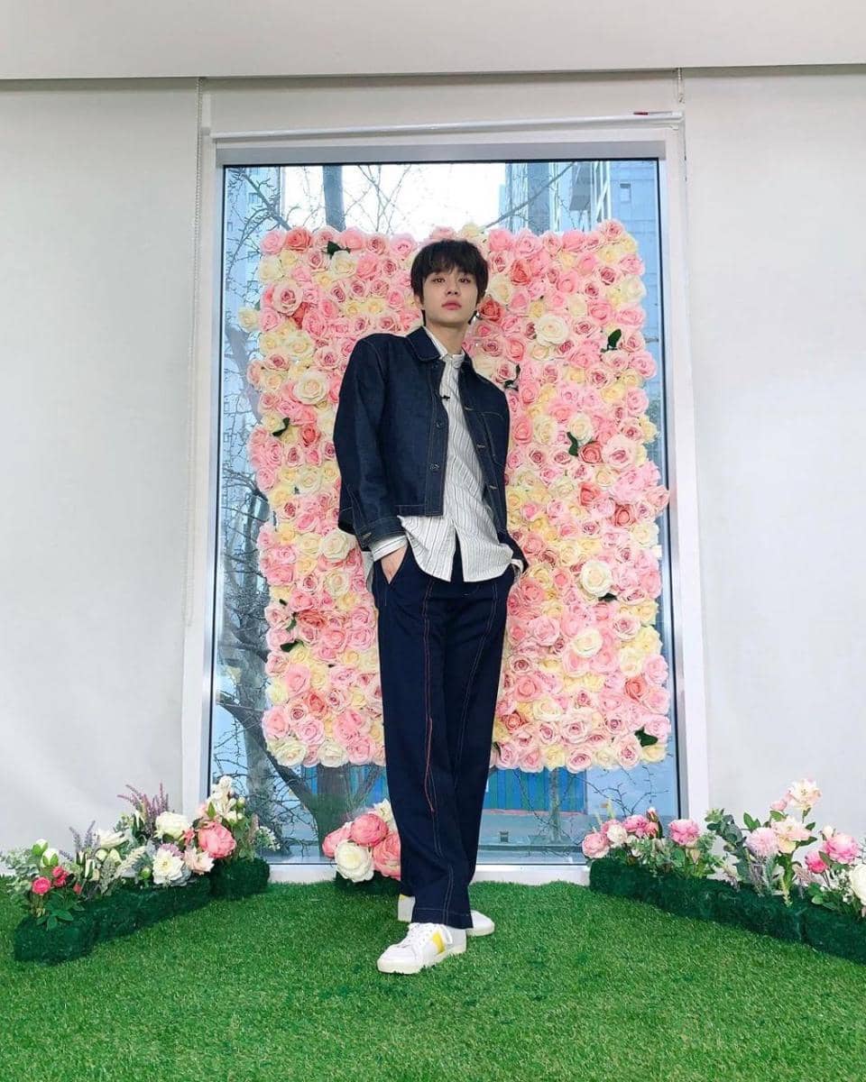 Outer Jungwoo NCT (instagram.com/jungwoo.zw)