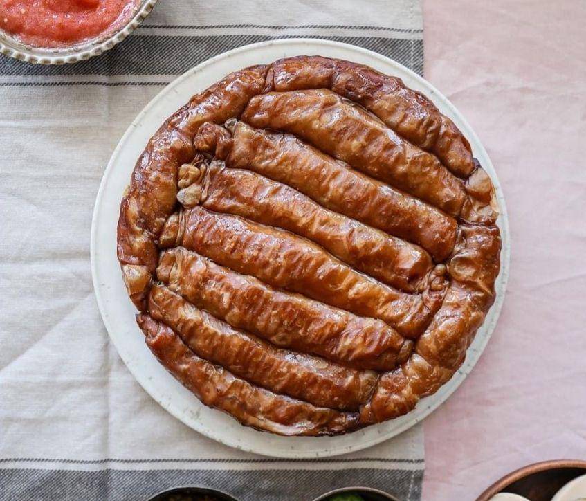 jachnun (instagram.com/_mirimoshe_)