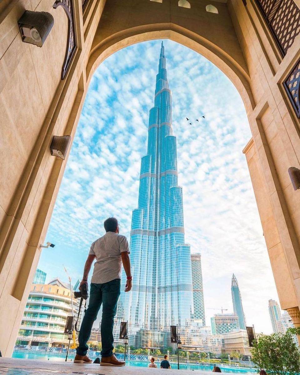 Burj Khalifa (instagram.com/saaggo)