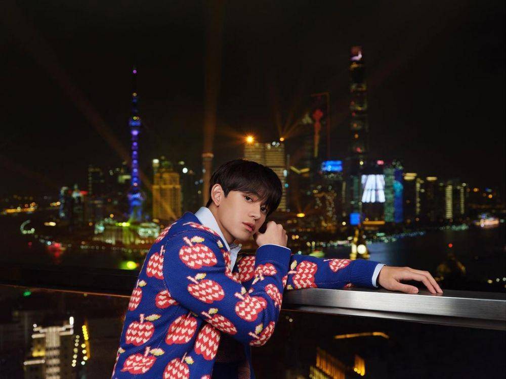 Lucas WayV (instagram.com/lucas_xx444)