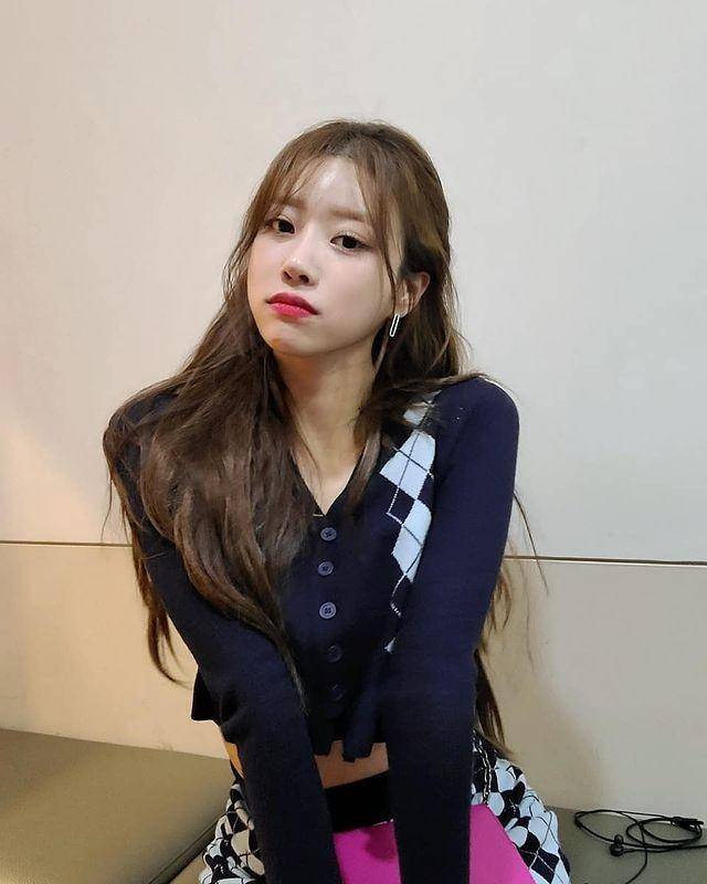 Mijoo Lovelyz (instagram.com/queen.chu_s)