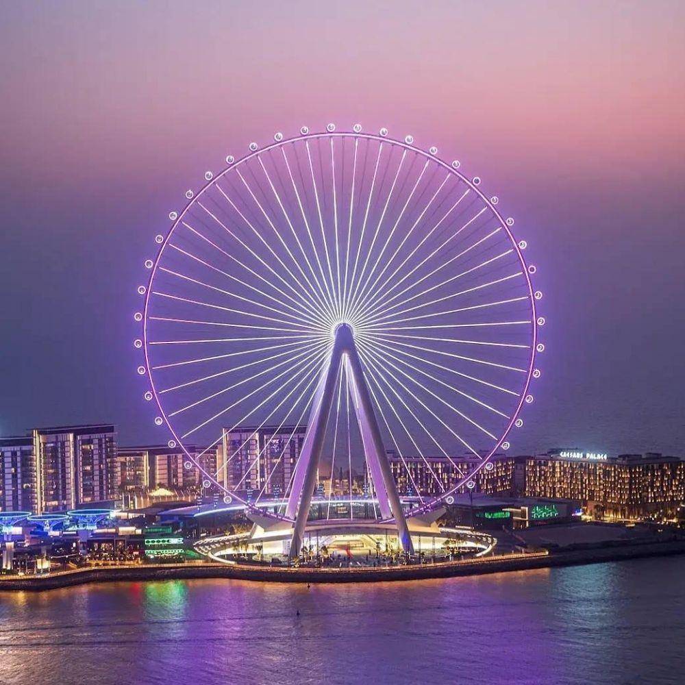 Ain Dubai (instagram.com/vamosadubai)