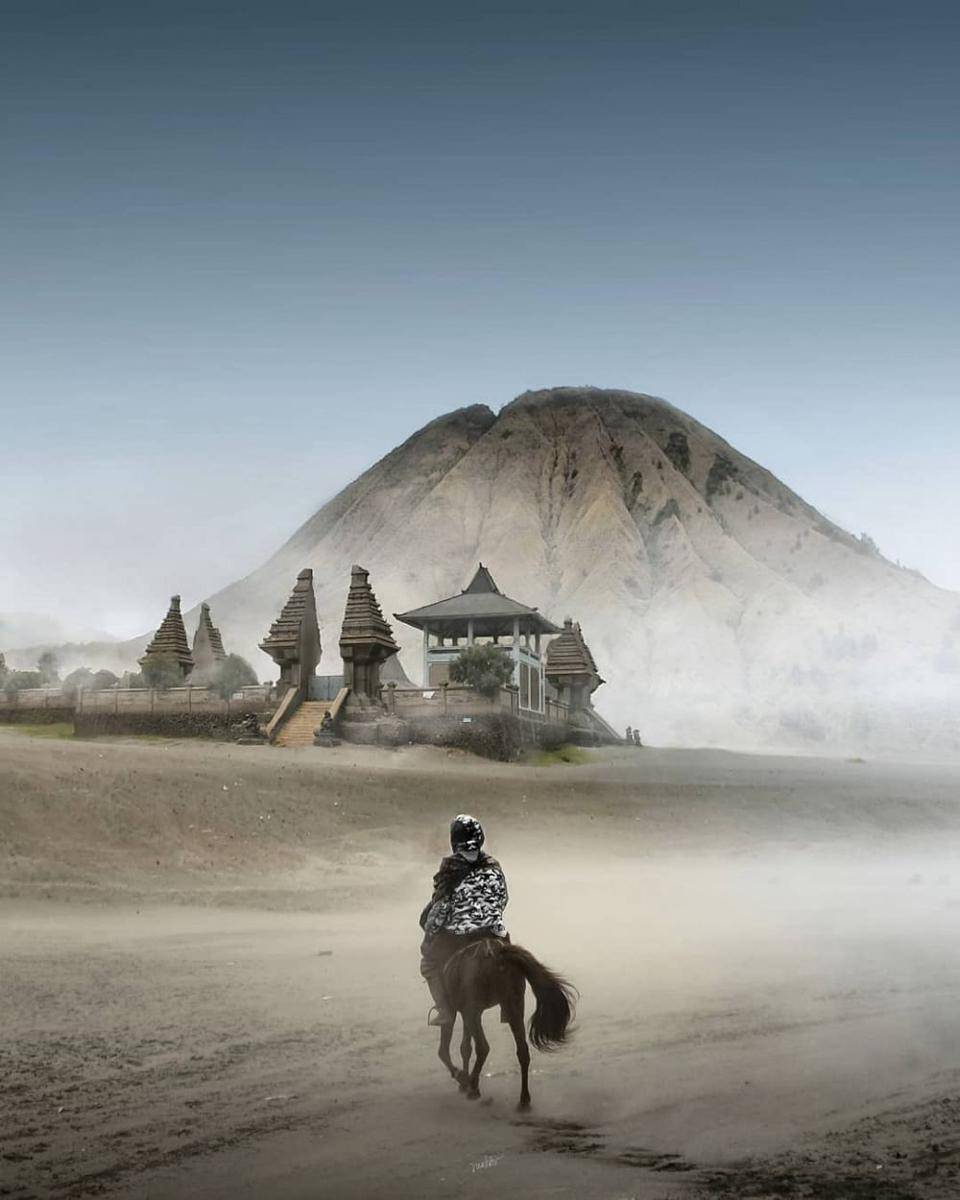 Pura Luhur Poten (instagram.com/anuakbar_)