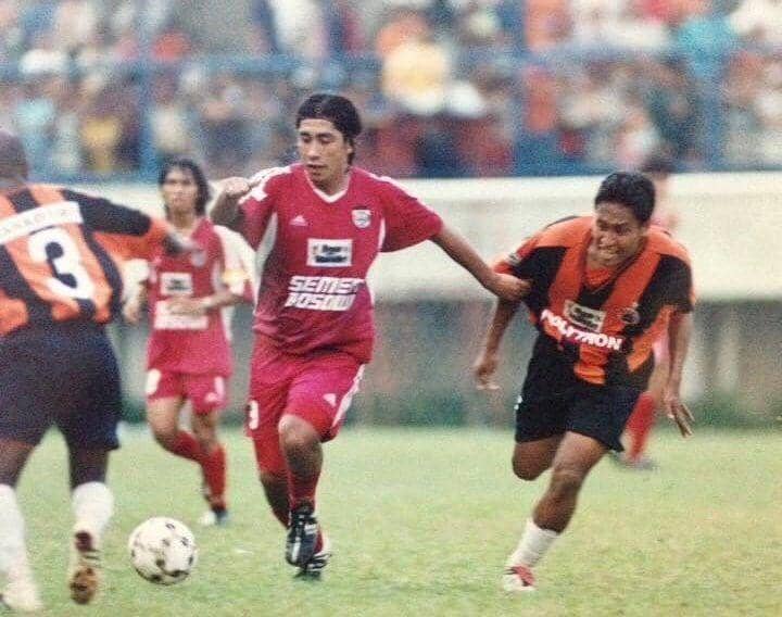 Oscar Aravena (instagram.com/sulselfootballhistory)