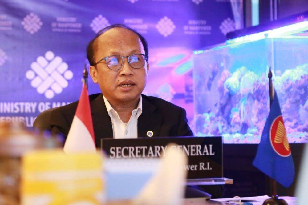Sekretaris Jenderal Kementerian Ketenagakerjaan (Kemnaker), Anwar Sanusi membuka Workshop (lokakarya) Pengembangan Indeks Produktivitas Tenaga Kerja secara virtual, pada Selasa (7/9/2021). (Dok. Kemnaker)
