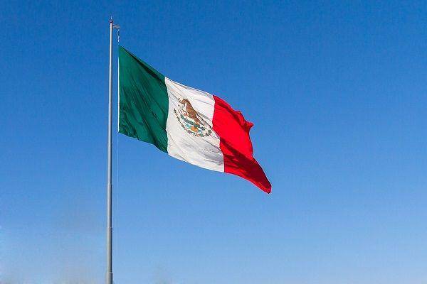 Bendera Meksiko. (Pixabay.com/CarlosAlcazar)