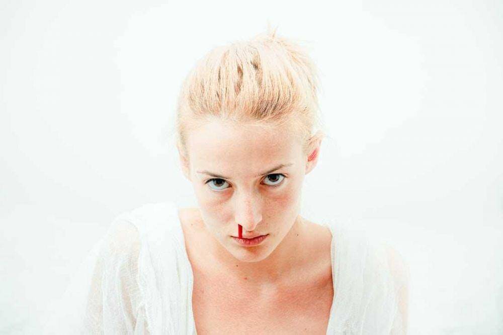 ilustrasi mimisan(unsplash.com/Lycan)