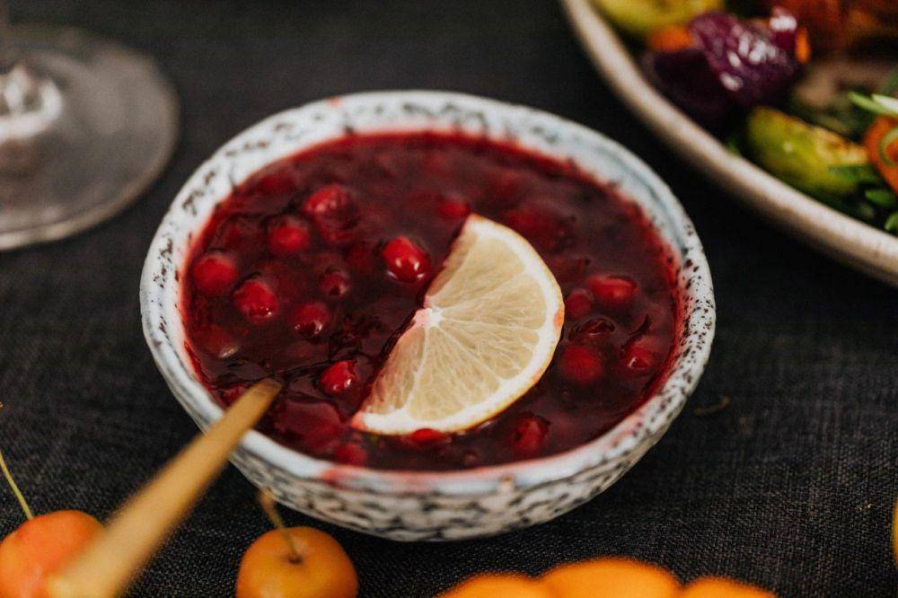ilustrasi cranberry jelly (pexels.com/Karolina Grabowska)