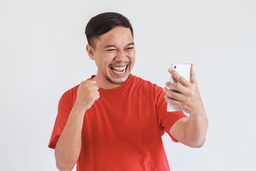 6 Definisi Kebebasan Internet Saat Pakai Smartfren GOKIL MAX
