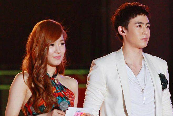 Tiffany SNSD dan Nickhun 2PM (asia-247.com )