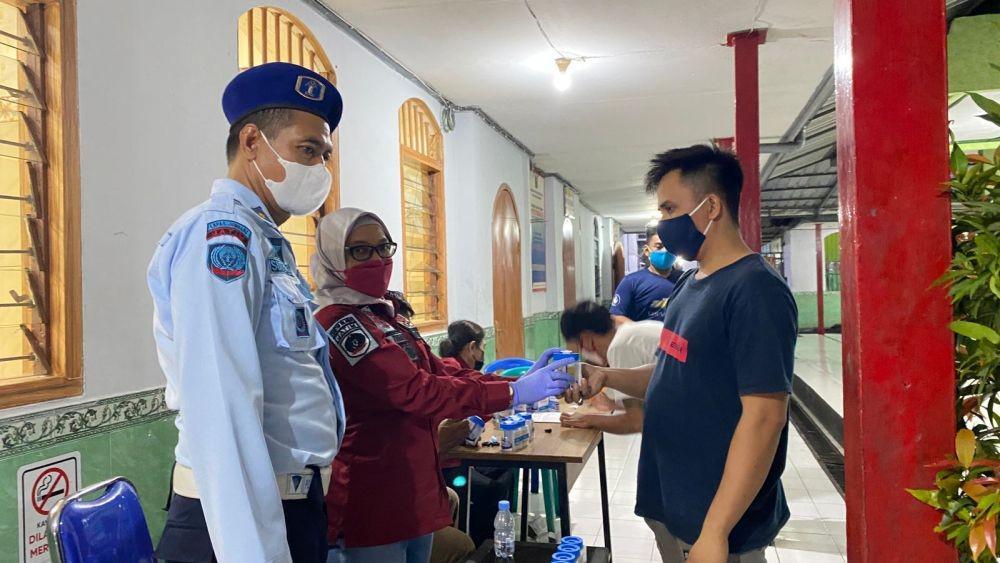 200 Napi Lapas Surabaya Jadi Relawan Uji Klinis Vaksin Merah Putih