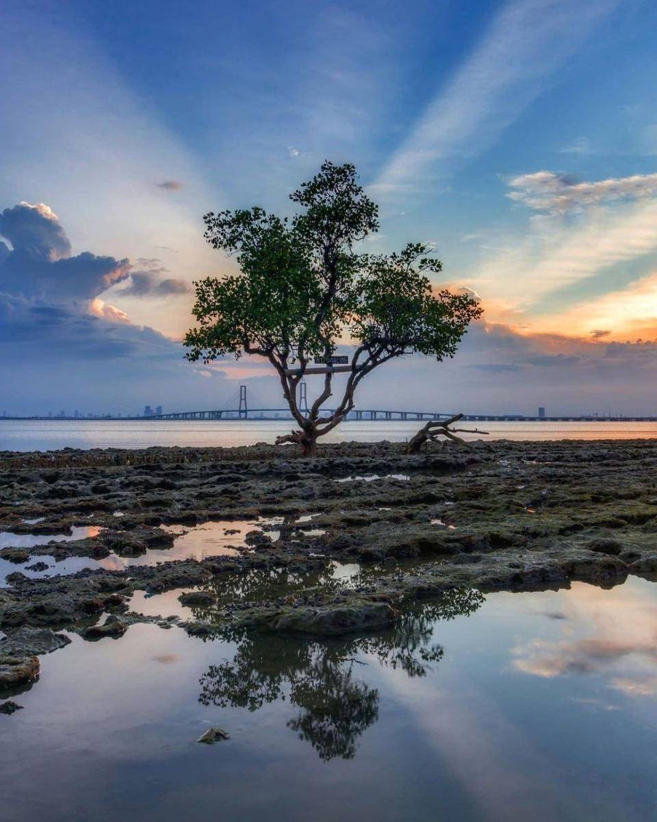 Pantai Goa Petapa (instagram.com/sams_cooler)