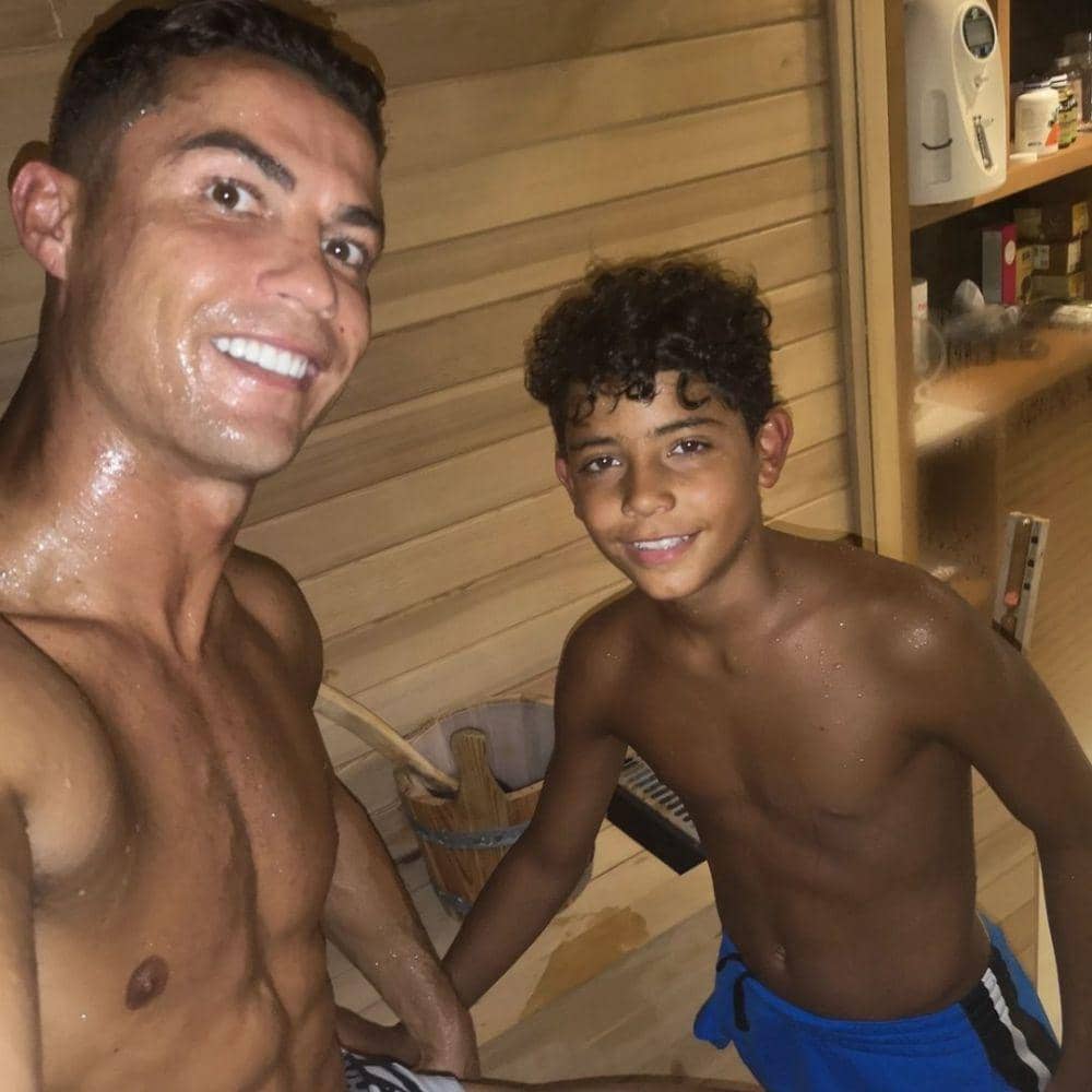 foto Cristiano Ronaldo dan anak sehabis olahraga (instagram.com/cristiano)