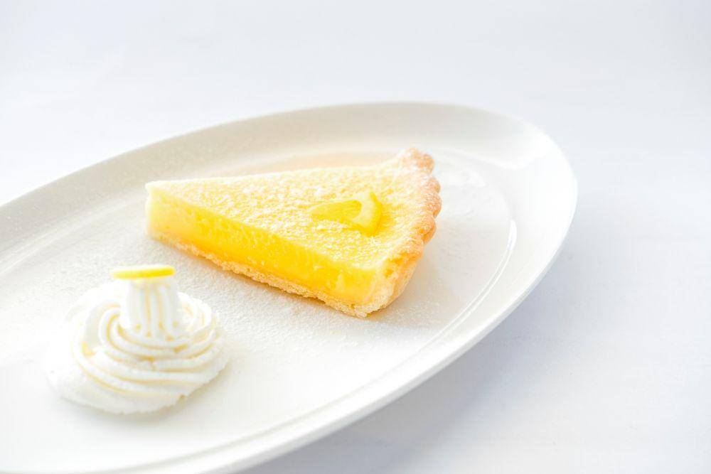 ilustrasi no bake lemon pudding pie (unsplash.com/an_vision)