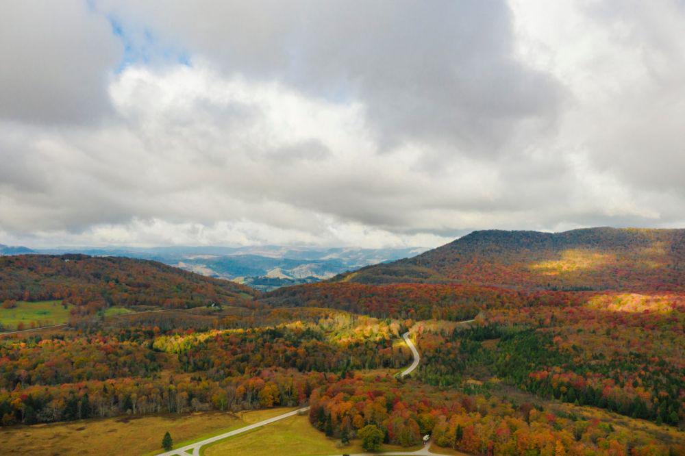 Seru dan Nyaman, Inilah 10 Destinasi Terindah di West Virginia