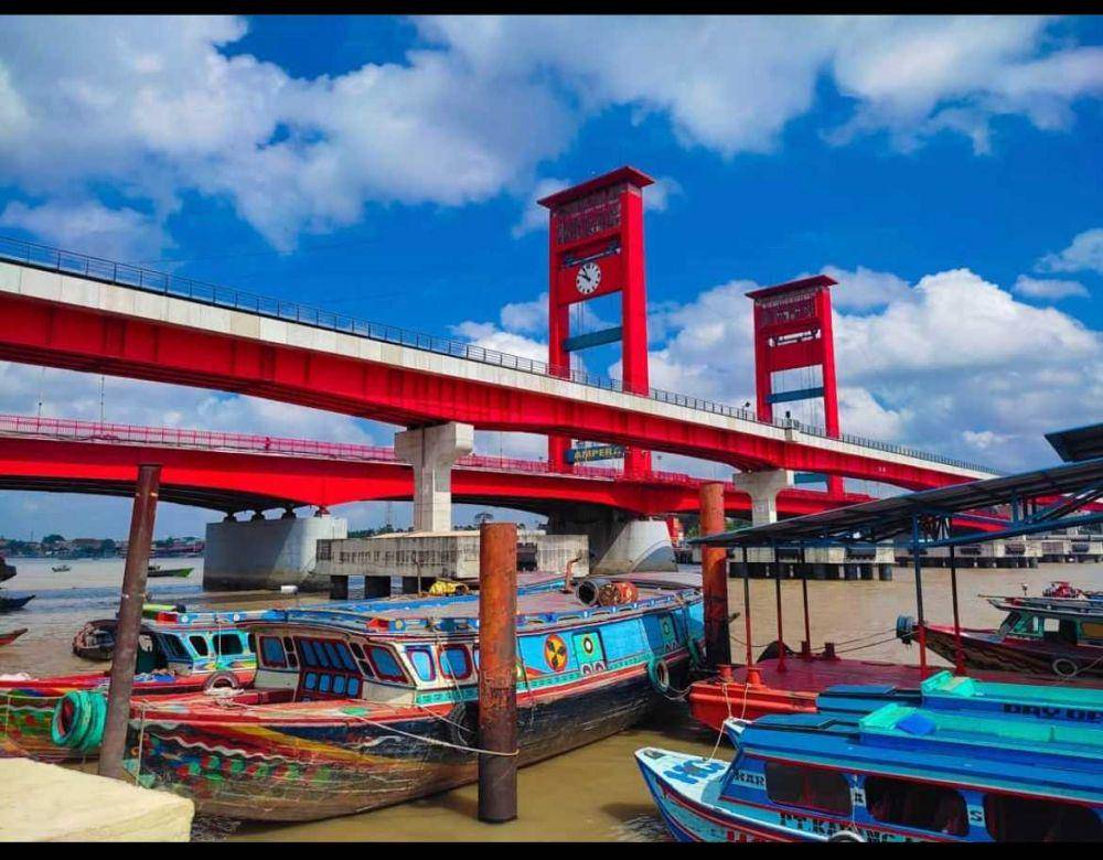 jembatan Ampera (instagram.com/huget_nugraha)