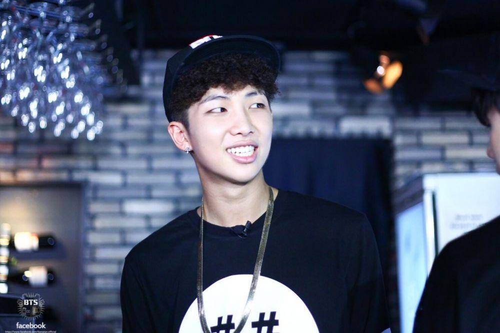 RM BTS (twitter.com/bts_bighit)