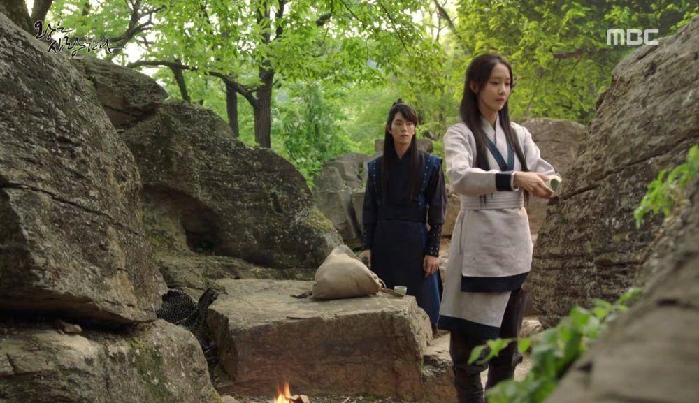 Eun San dan Wang Rin dalam drama The King In Love (dok. MBC)