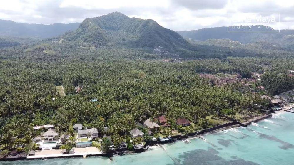 rumah ibunda Luna Maya (YouTube.com/Luna Maya)