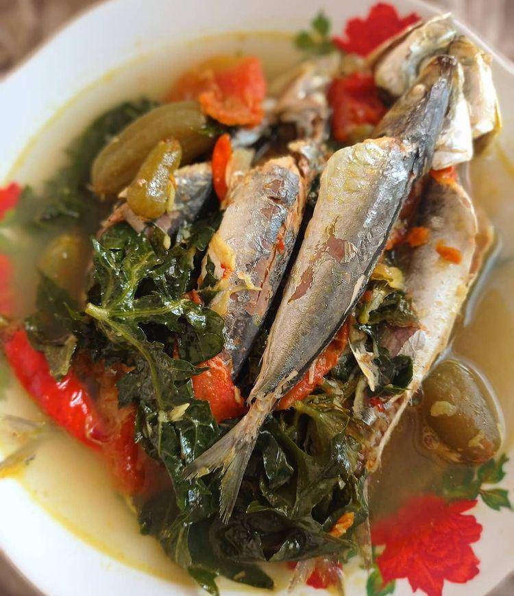 Ikan kuah asam (instagram.com/resep.minang)