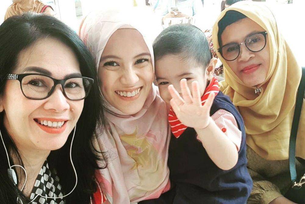 potret Alyssa Soebandono bersama keluarganya (instagram.com/dude2harlino)