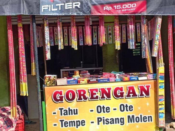 tulisan di gerobak gorengan (Instagram.com/receh.id)