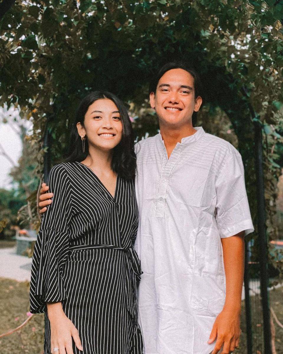 Adipati Dolken dan istri (instagram.com/adipati)
