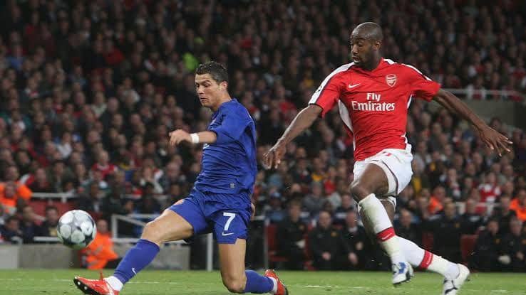 potret Cristiano Ronaldo melawan Arsenal (manutd.com)