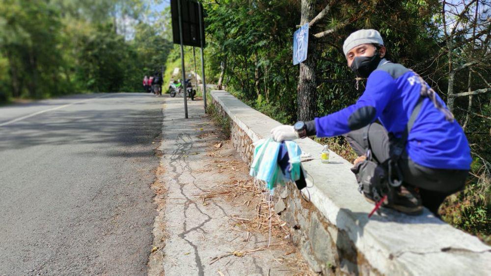 Sampah dari Jalan Cangar-Batu Menumpuk Sampai 5 Pikap