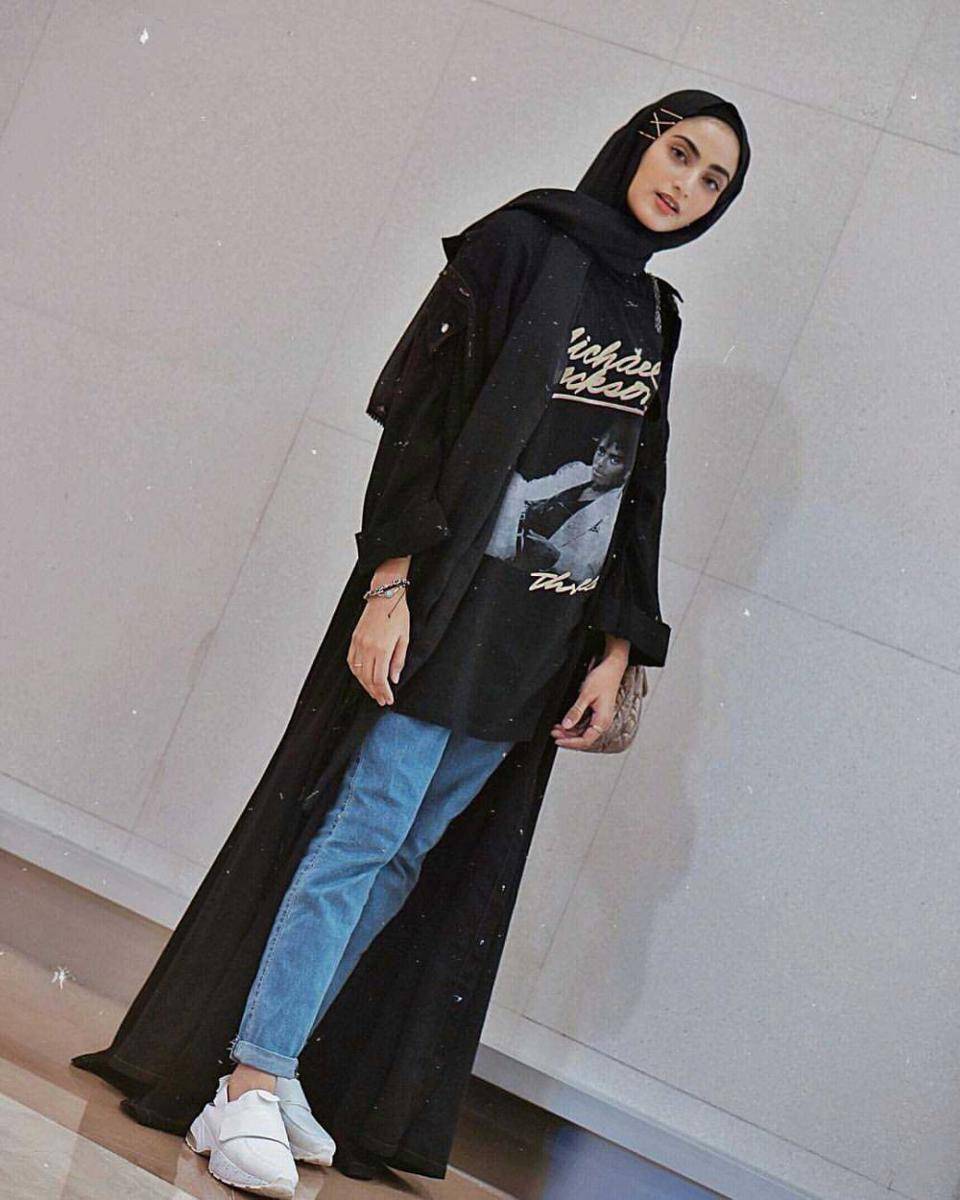 Outfit Casual Munira Agile. (instagram.com/miraagile/)
