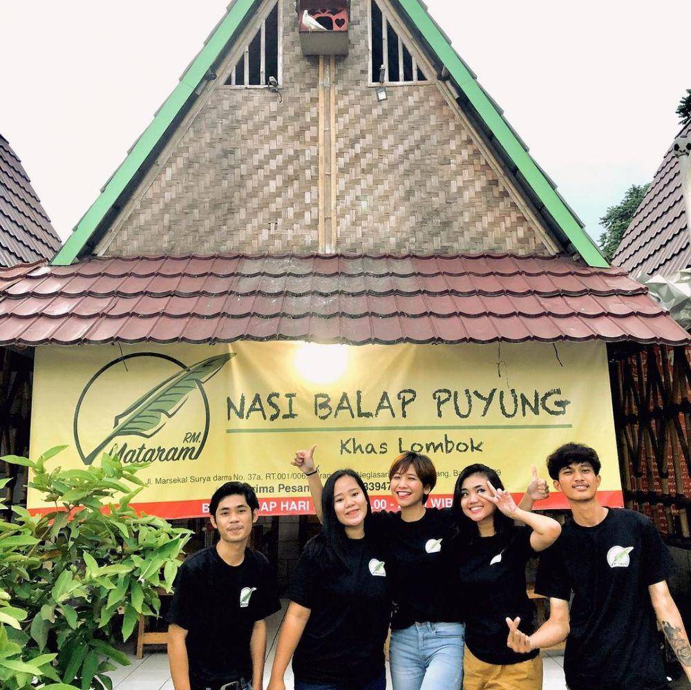 Qorry Natawijaya (instagram.com/qorrynatawijaya)