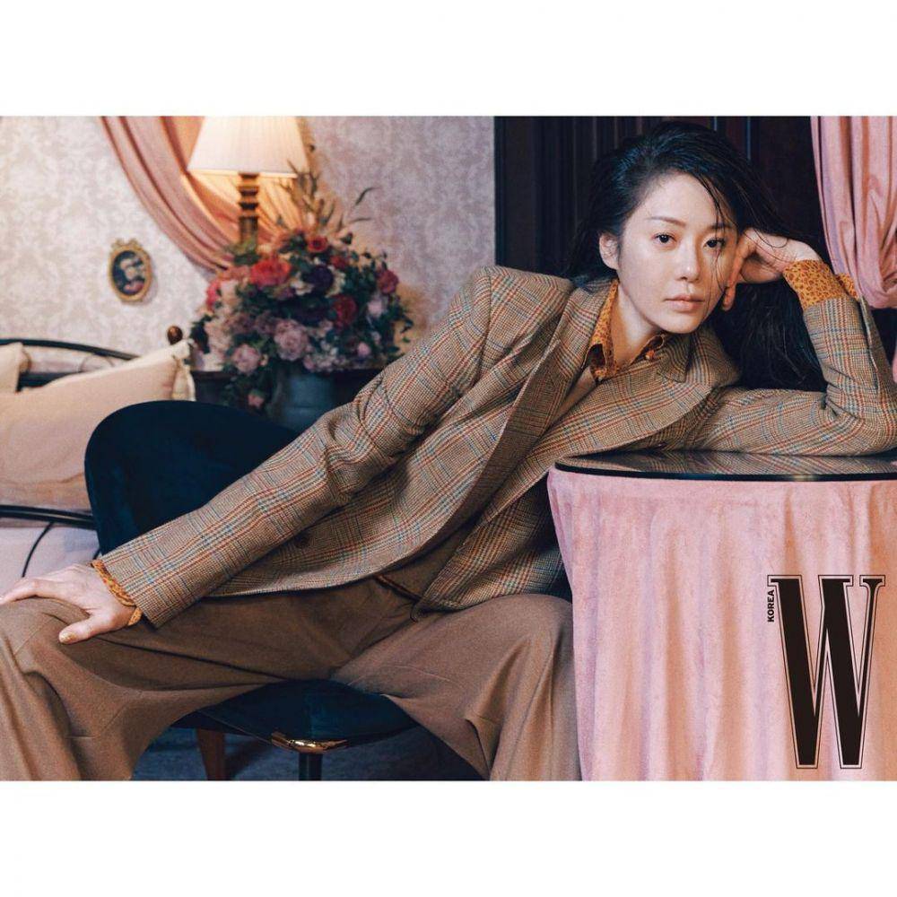 Go Hyun Jung (instagram.com/iokcompany)
