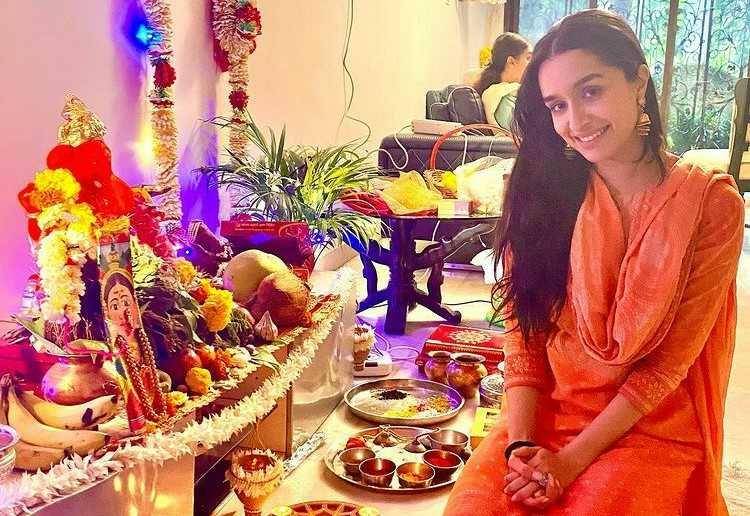 Shraddha Kapoor (instagram.com/shraddhakapoor)