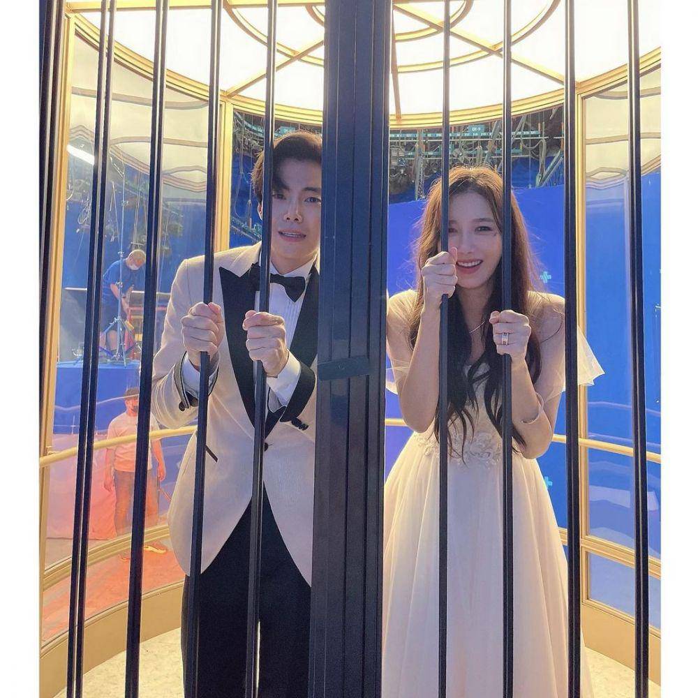 momen ceria pemain The Penthouse 3 (instagram.com/e.jiah)
