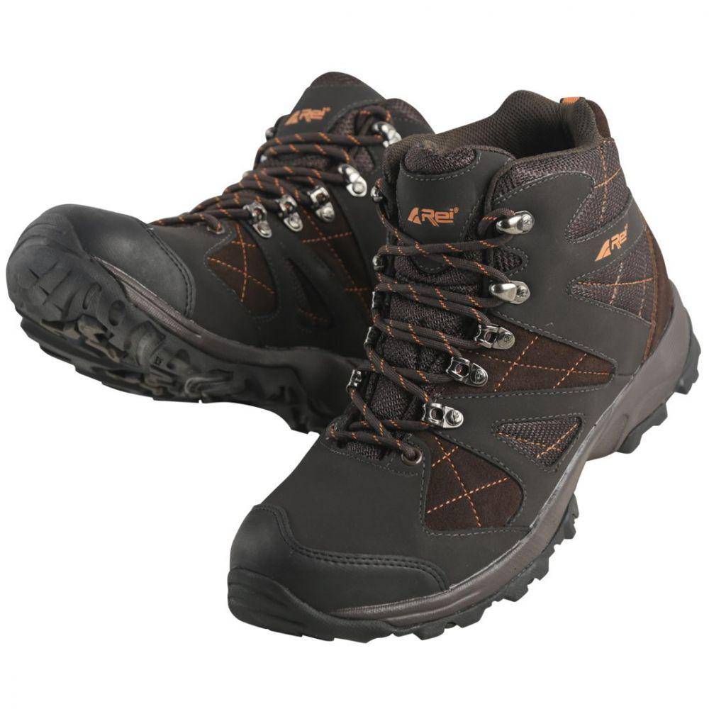 ilustrasi sepatu gunung (areioutdoorgear.co.id)