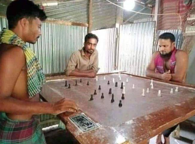 aksi kocak bapak-bapak (instagram.com/sukijan)